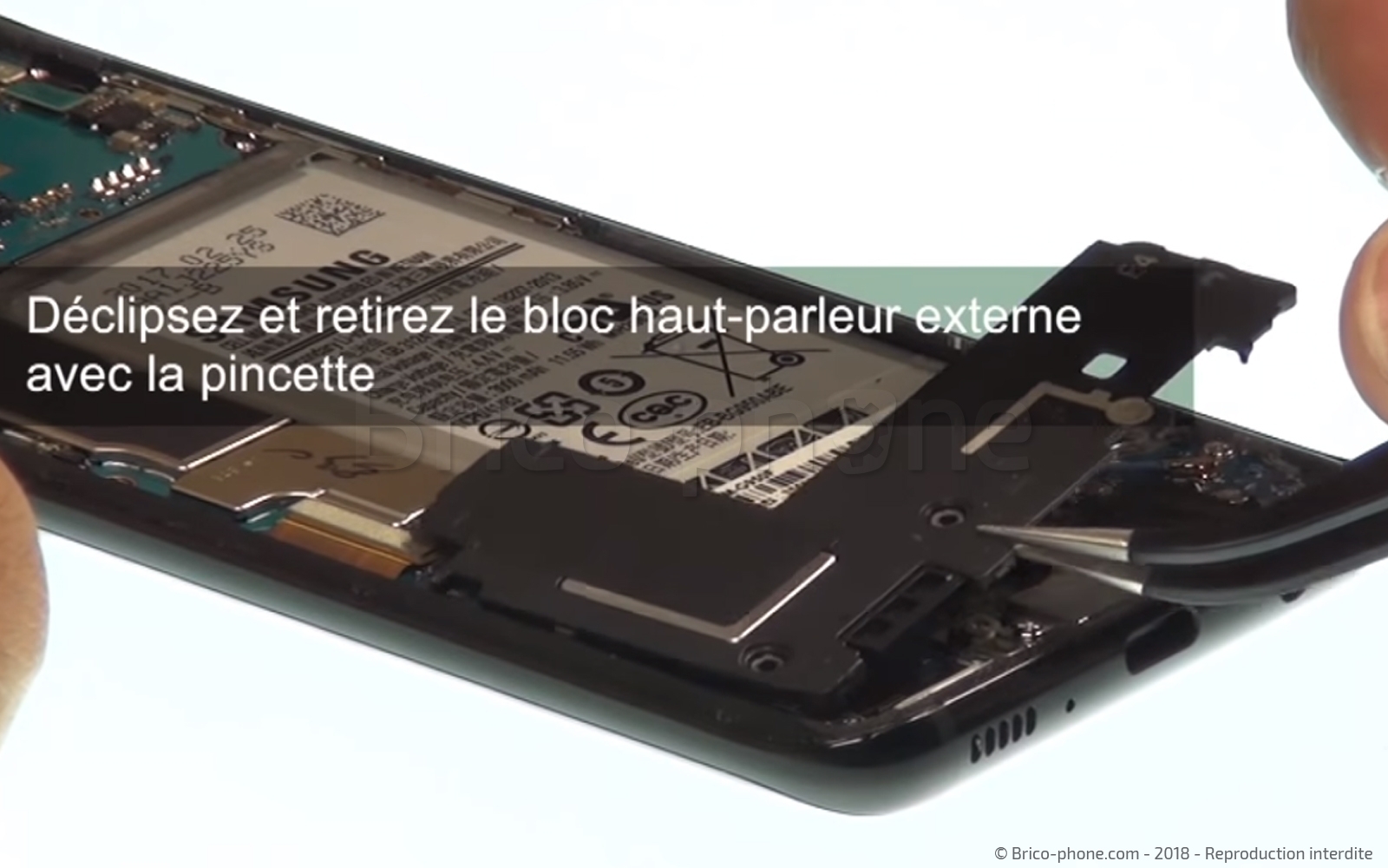 Changement du connecteur de charge sur Galaxy S8 photo 4